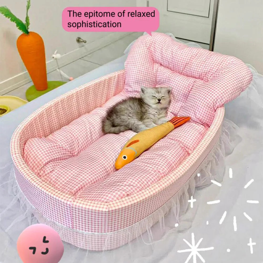 RoyalPurr™ Princess Cat Sofa Bed – Lace-Trimmed Plush Lounger