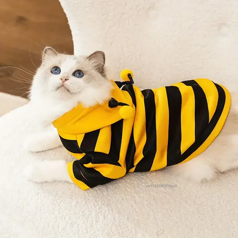 HoneyPaws™ Bee Costume Hoodie – Cozy Outfit for Dogs & Cats