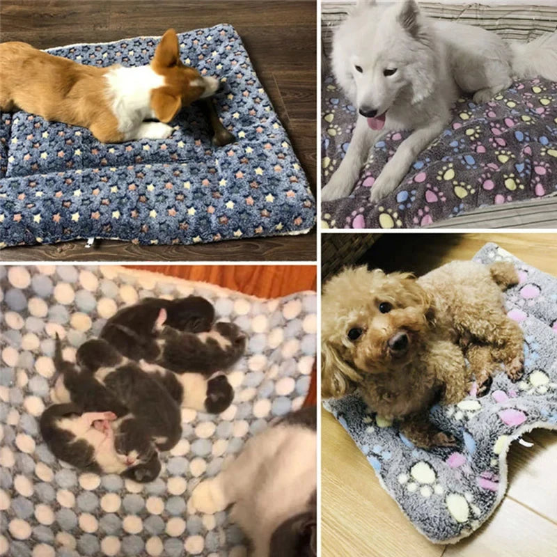 CozyFlannel™ Soft Pet Sleeping Mat – Warm Winter Cushion